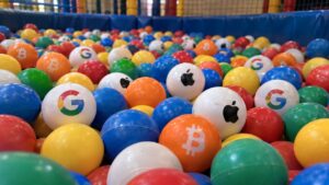 Stablecoins breken door bij Big Tech: Apple en Google zoeken specialisten